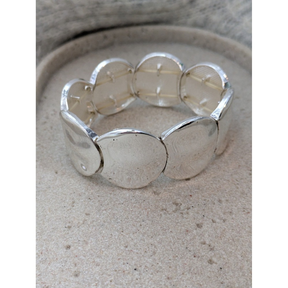 Silver Tone Stretch Bracelet With Round Abstract Circular Links High Gloss